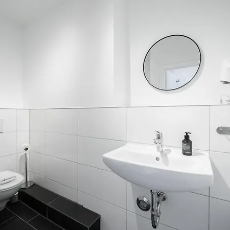 Апартаменты Favoritestays - 5 Person - Washing Machine - Parking