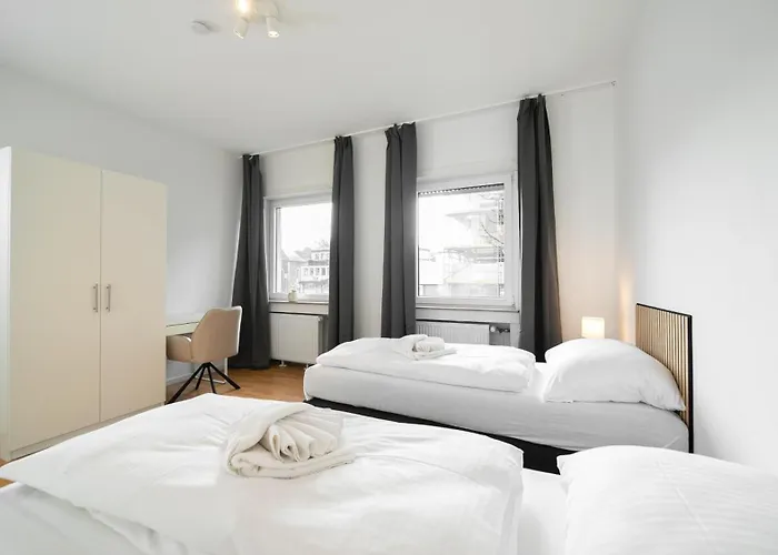 Favoritestays - 5 Person - Washing Machine - Parking