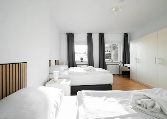 Favoritestays - 5 Person - Washing Machine - Parking Апартаменты