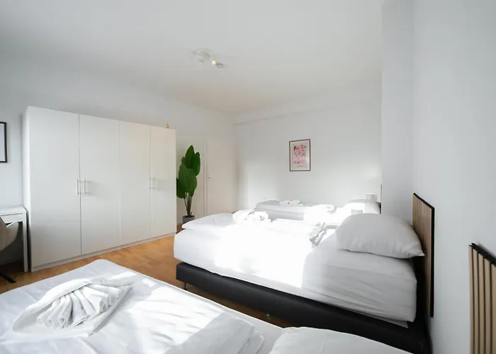 Favoritestays - 5 Person - Washing Machine - Parking * Mönchengladbach